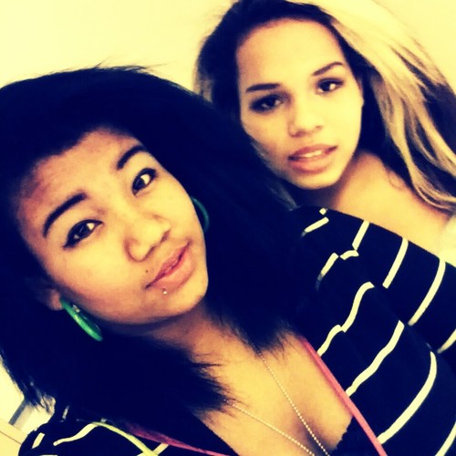 Chanestayreal's profile picture. 