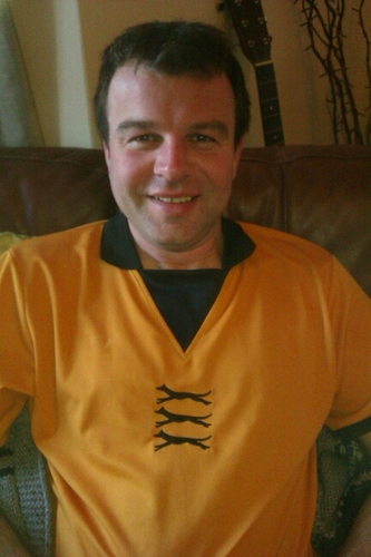 Former welshpool town chairman & lifelong fan, wolves mad & now a referee.