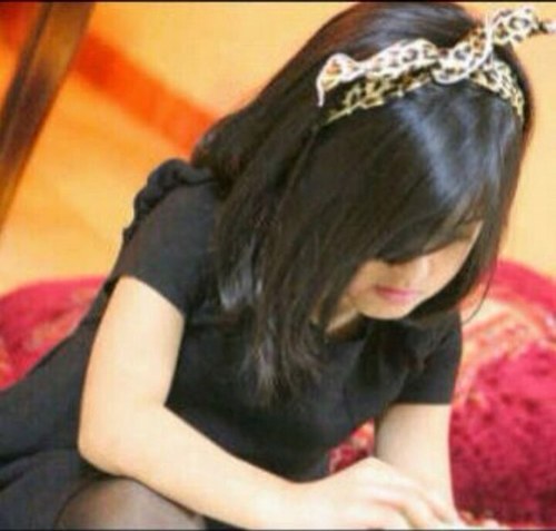‏أنثے بمفاهیمے مختلفہ