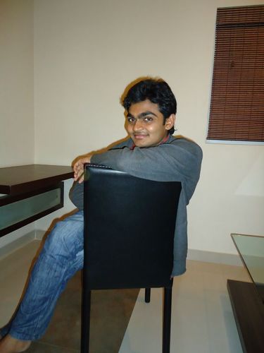 Tech enthusiast | Senior Project Manager | AI admirer | Food blogger with a pinch of spice & strategy