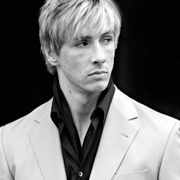 it does not matter what language you speak, it is important that you love Fernando Jose Torres Sanz !❤❤❤