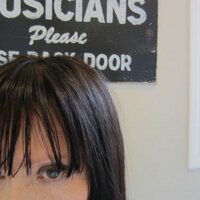 Glenda L (@buzzlo8) 's Twitter Profile