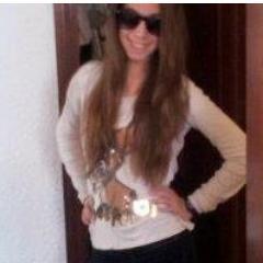 Estoy loca por ver mañana GH 
sonya i kris ,los amo .