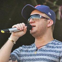 [ Fã Clube Oficial Do Cantor @SacodeTony @ForroSacode , Fãs Apaixonados Pela Sua Voz , Humildade ,Talento ...É TUDO . ]
