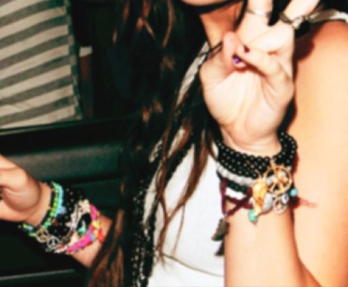 Brunettebo$$ with a blonde personality...