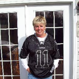 Just a country girl who likes sports and country music.