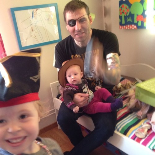 AndyHenriksson's profile picture. Father. Drummer. Atheist. Vegetarian. Hardcore. Punk. Metal. Vinyl.