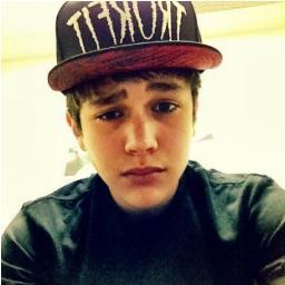 Hey, I'm Austin Mahone. (parody)
