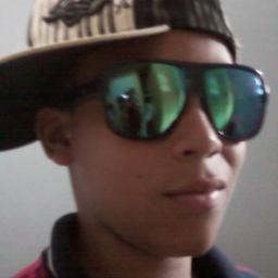 ola tenho 13 anos .gosto de fazer parodia galera,fiz uma que se chama ah melekas com o mc niel@otnielcarlos1.obrigado por sueguir valeu