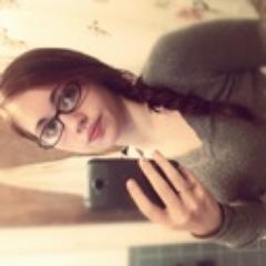 MollyJ0nes0's profile picture. Don't worry about me! Worry about your own shit!