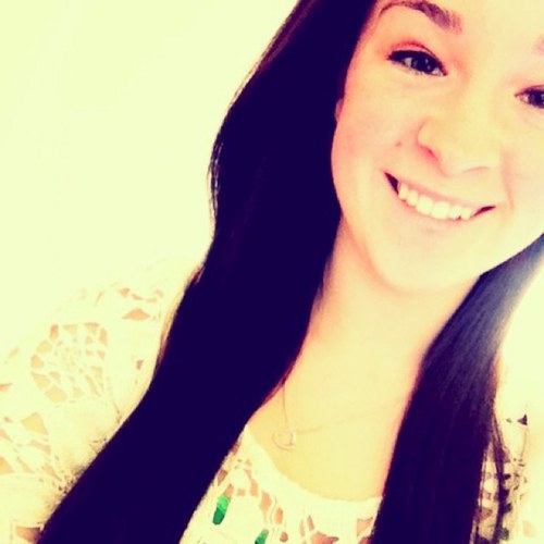 HaynesAdrienne's profile picture. I didn't grow up identifying with beauty. I grew up thinking I could be smart and funny, those are the things I got feedback on. -Lauren Graham