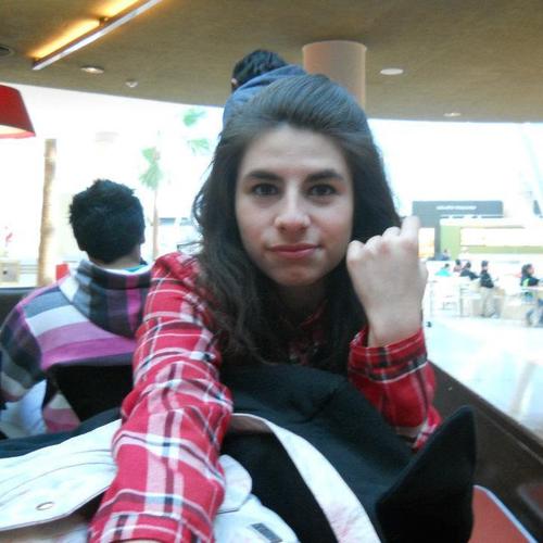 Hi I'm a Belieber and Jonatica . I just follow my dreams :)