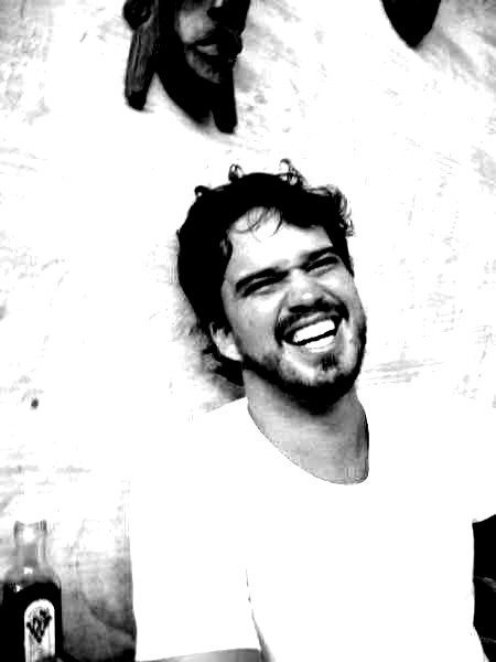 fmaymone's profile picture. 1 real de Ciência. 1 real de música