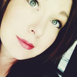 lover of prose, pretty boys w/guitars, imported beer, and coffee. LOTS OF COFFEE. SW Louisiana gal and all that that implies.