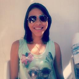 Libriana, Acadêmica do Curso de  Serviço Social, Flamenguista e de bem com a vida ;*