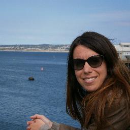 Creo que la felicidad es el resultado de un espíritu colaborativo. Como en Cloud Atlas, todos somos una nota en una gran sinfonía atemporal.