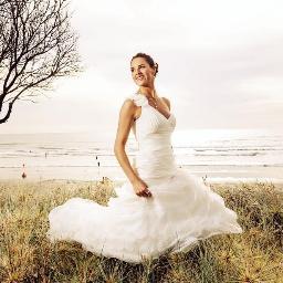 Dreamlife Photos&Video operates across NZ,AU and USA and is the recipient of numerous awards for wedding photography and videography
http://t.co/kpDFhs91qd