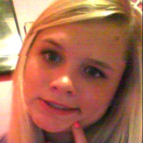 Bigbootybitchss's profile picture. Hi im mckenzieee & i like boyzzz & partying hmu