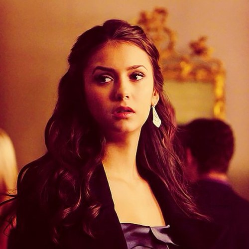 EvilElena_'s profile picture. I live around vampires and other weird mystical things. The Salvatore brothers are both in love with me but its okay. |RP/Single|