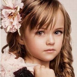 ElizavetaMikael's profile picture. I am a sweet girl born in Moscow and now adopted by @TheHybridGod and @sexyalaric. Life is beautiful #AMC RP 18+