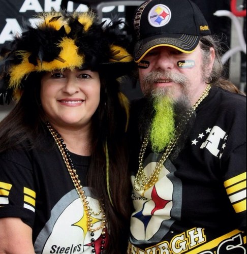 Steelers4Life, Stout Beer, Whiskey & Cigars, Horror Movies, Retro Gamer, Headbanger, Cactus Garden, Democrat Jeeper, Retired AF Living in AZ Love @RosieTeetor13