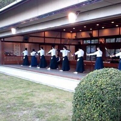 同志社大学体育会弓道部 Doshisha Kyudo Twitter