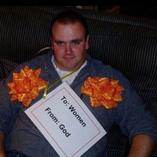 MileyRawrBu's profile picture. 