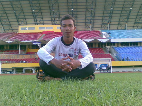 ★ Pribadi yang baik, pendiam, dan rendah hati ★