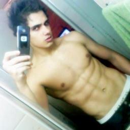 Manoo da @karina_dias16 e Pai do Davi lucas lindo kk