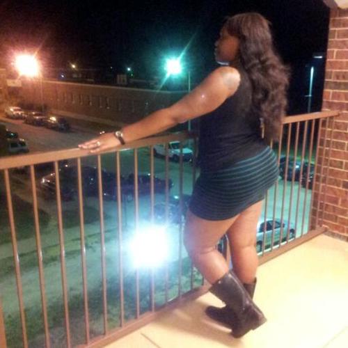 CanOnlyBe_Bri's profile picture. God 1st...19 #GramFam #StrivingforSucces