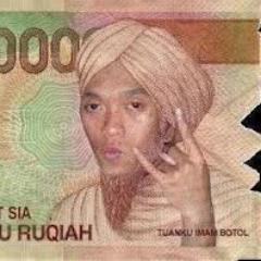 lu mau yg sedih atau kata mutiara atau yg lucu follow aj nih komik twitter