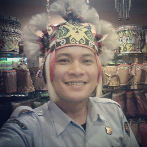 firwanda27's profile picture. 