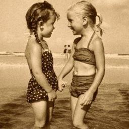 Best friends sharing an anonymous account, just tweeting about life.