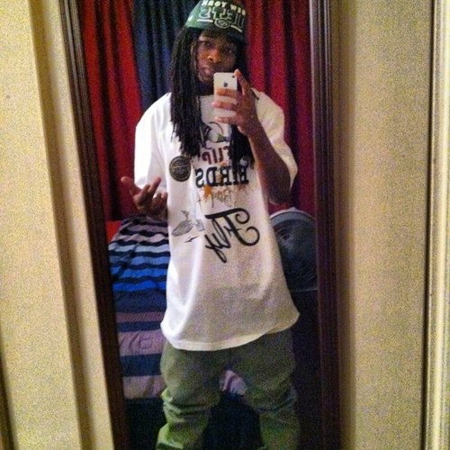 #Thuggin#TeamDreadHead#StreetRunna#MadeNigga#TeamKeepIt1000