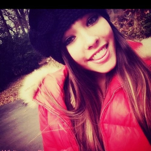 ☆ Twee meisjes die er voor zorgen dat jij een geweldige TL krijgt! Vol met orginele tweets. - Vraag voor een followback en je krijgt er eentje ;-). ★ 'X ∞