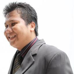 English & Bahasa Indonesia Trainer