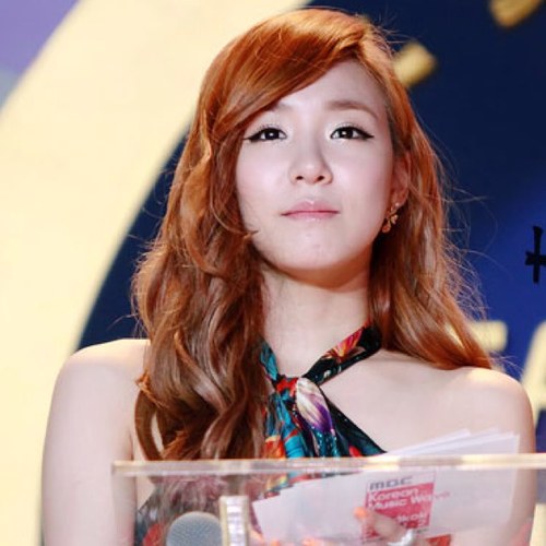 อันยองค่ะ~^^ ทิฟฟานี่ฮวัง หมีน้อยตายิ้มแห่งโซนยอชิแดค่ะ~ *โค้ง* ฟลว.! พวกเรามารั่วด้วยกันเถอะนะ~ ชีกึมมึน~โซนยอชิแด! ไม่ฟอลก็คุยกันได้นะคะ~^^ ㅋㅋㅋㅋ #realbthfam