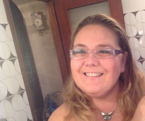 I'm a big mother, I have 2 children. Federica is 19 and Alessandro is 10.He has autism.I've 42 I LOVE MUSIC. I love The Script ,MIKA and Keane.