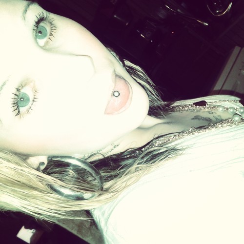 my bestttt.  - @mynameisshirley