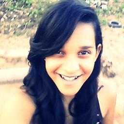 Estudante 15 anos, Chata as vezes,Muiito Ciumenta,Apaixonada, sou Flamnego de Morrer e //sigo quem me segue//