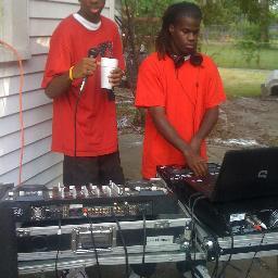 Dead Game Dj/#DRA/Bread Winner Association Djs/mixtape host/dj amp is 2 da maxxx!!\owner rap contact at 2252887959