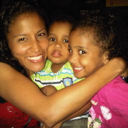 DIOS PADRE, ante todo! bendecida por ser madre de dos angelitos bellos: Ori y Miguel. Comunicadora Social.