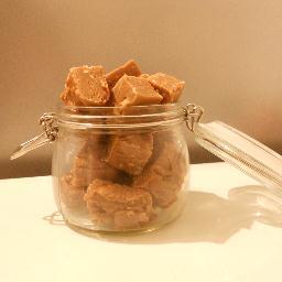 Handmade chocolates, truffles, fudge and cake pops made to order for any kind of event or just a one off treat!