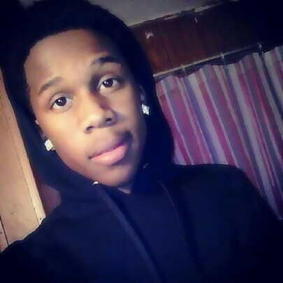 follow me on instagram FLYINGHIGH17Jm ...family thats all i have so fuck you...follow me ヅ