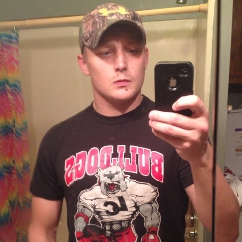 Rosedawg42's profile picture. 