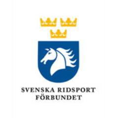 Svenska Ridsportförbundet organiserar cirka 900 föreningar med omkring 150 000 medlemmar. Drygt hälften av klubbarna driver ridskola.