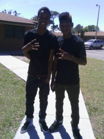 Sacking_Shit's profile picture. Wife Here Follow Me @Prettylil_Asian | mention me for a follow back *