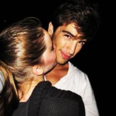 Porque eu sei que é amor e eu não peço nada em troca. Te amo ♥ - @samanthalopees