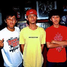 SELAMAT DATANG DI TWITTER KITA. ADA YANG DITANYAKAN??
