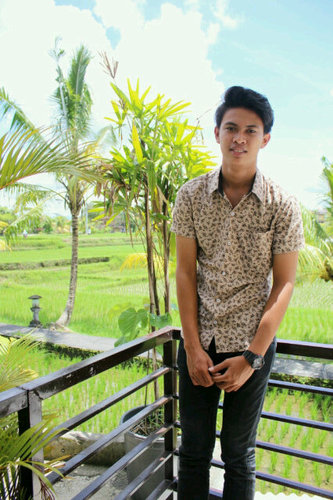 Manager Of : @brokeenbuterfly , @instinct4smile , @DISCOTIONPILL Boking: (087862410117)